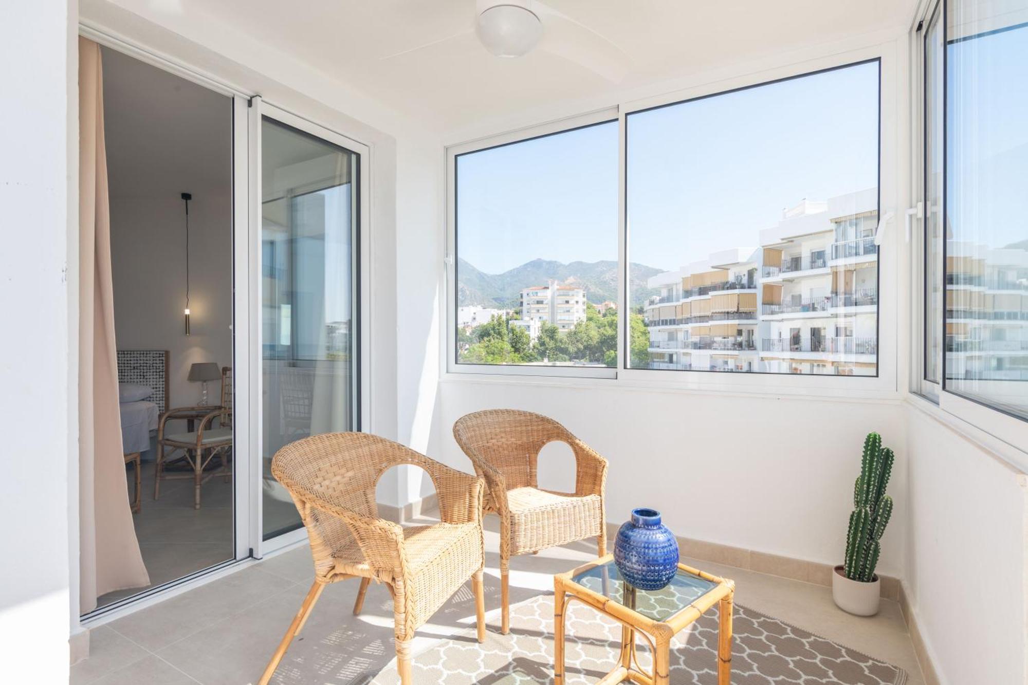 Apartment In Front Of Sea & Center Marbella
